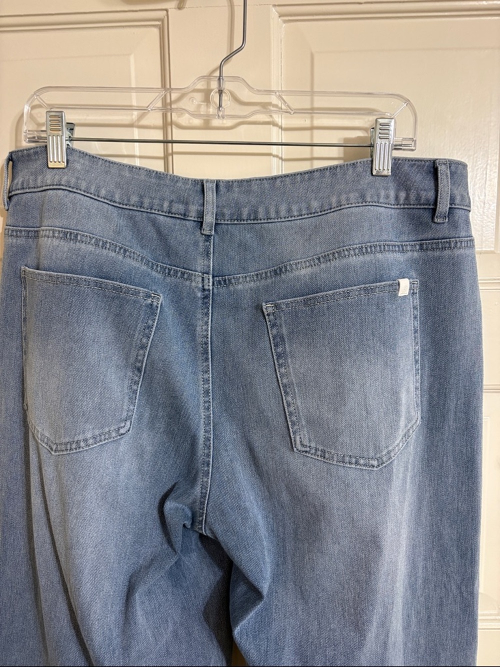 HALARA Flex Asymmetric High Waisted Light Wash Casual Baggy Jeans - Picture 5 of 9